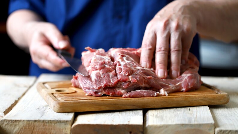 High-quality packaged frozen meat ready for distribution by trusted frozen meat suppliers in UAE.