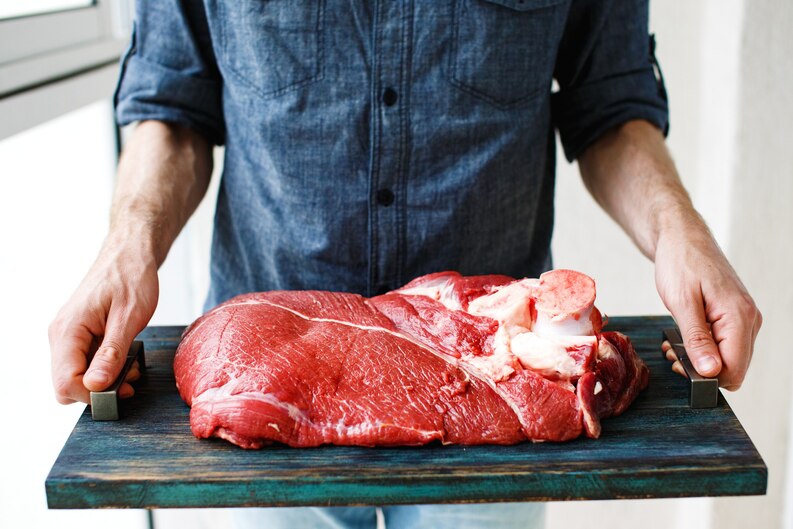 Fresh premium beef and chicken cuts delivered to your doorstep in Dubai.